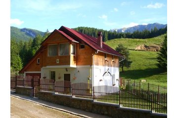 Rumunsko Chata Timişu de Jos, Exteriér